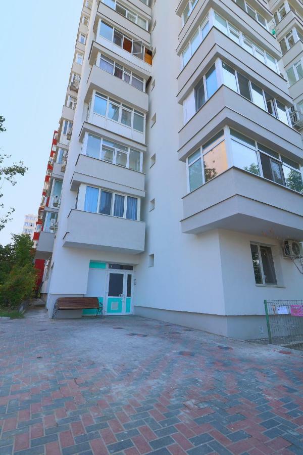 Luxury Olimpia Studio In Bucharest, With Netflix App מראה חיצוני תמונה